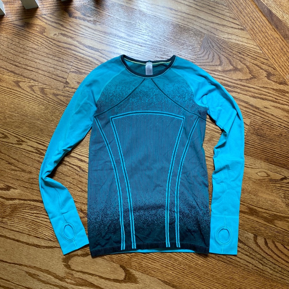 Ivviva top Size 12. Only worn a few times. Excellent condition.